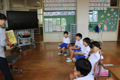 0604 読み聞かせ (12)