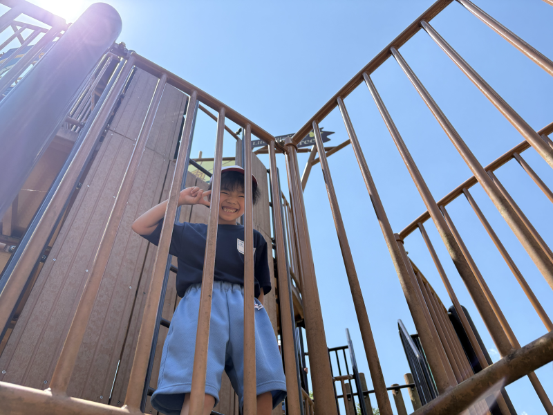 D61887EC-5183-4D42-9F0F-4446B0508D0A-L0-001