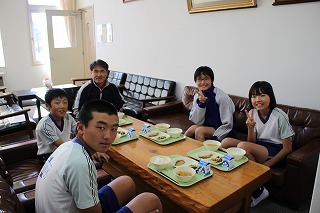 ６年生と会食