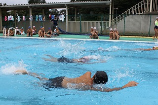 水泳記録会