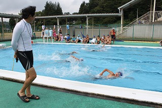 水泳記録会